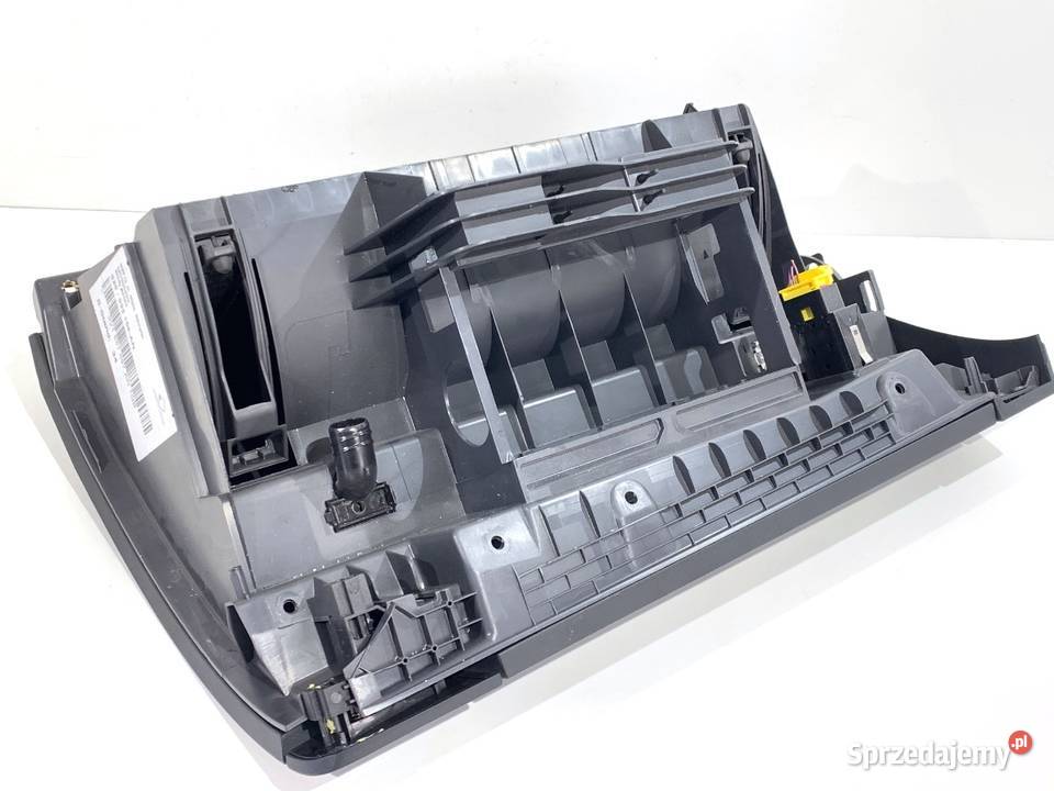 SCHOWEK PASAŻERA SKODA SUPERB III Kombi
