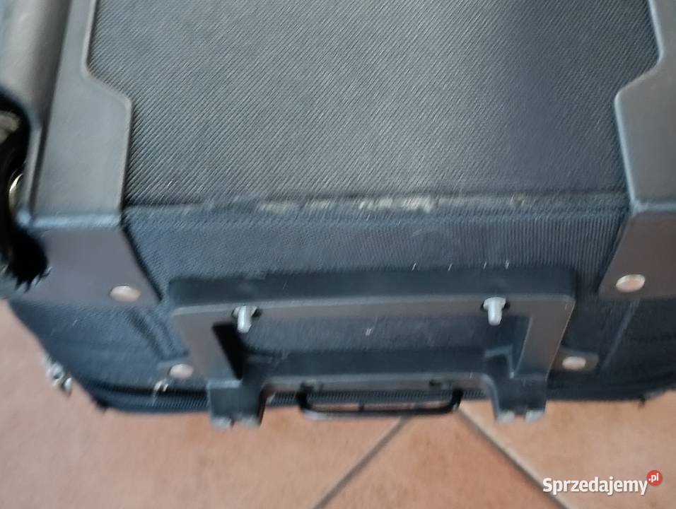 walizka czarna czytaj dokładnie opis wielkopolskie Poznań