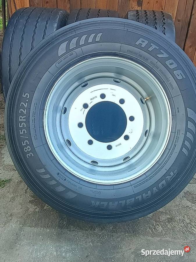 Koła 38555R225 8 otworów do przyczepy HL D 47 Opony rolnicze łódzkie