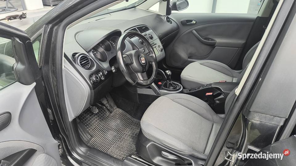 SEAT ALTEA 16 LPG Hak nieuszkodzony Lipsko