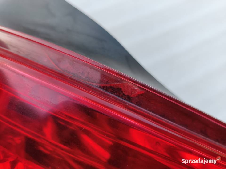 Lampa Lewy Tył Tylna Lewa Peugeot 308 Hatchback