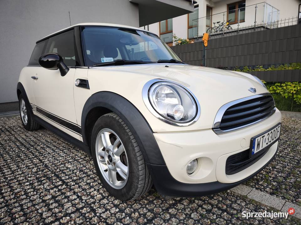 Mini One 16 98 2010r 98KM