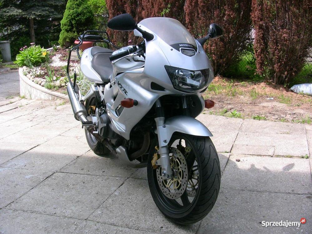 HONDA VTR 1000F FIRESTORM 26000km Sanok