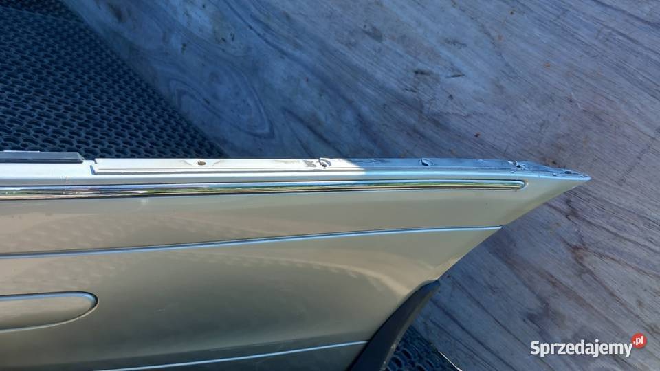 MERCEDES W203 KOMBI ZDERZAK TYŁ AVANGARDE Zbierkowo