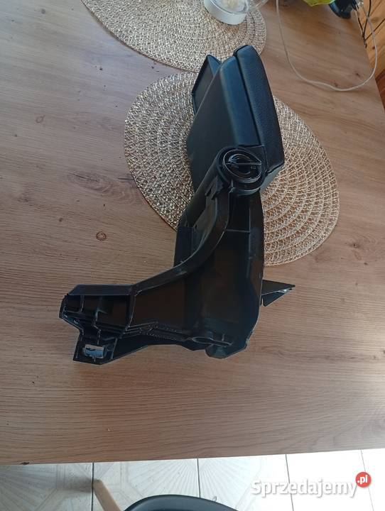 Podłokietnik skórzany BMW E46 KOMBI PRZED LIFT Podłokietniki sprzedam