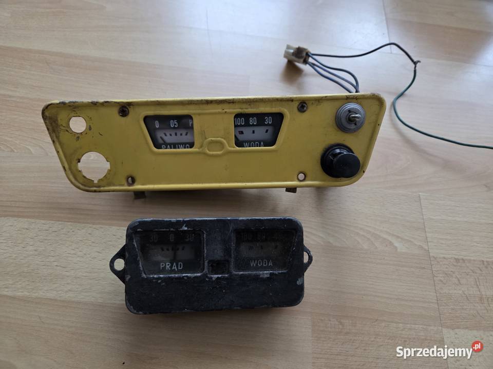 Syrena panel wskaźników z przełącznikami osobowe Gliwice sprzedam
