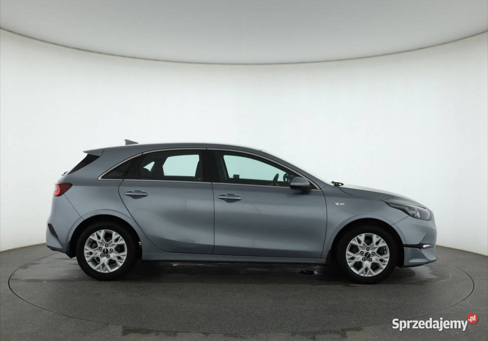 Kia Ceed 15 TGDI szary Piaseczno