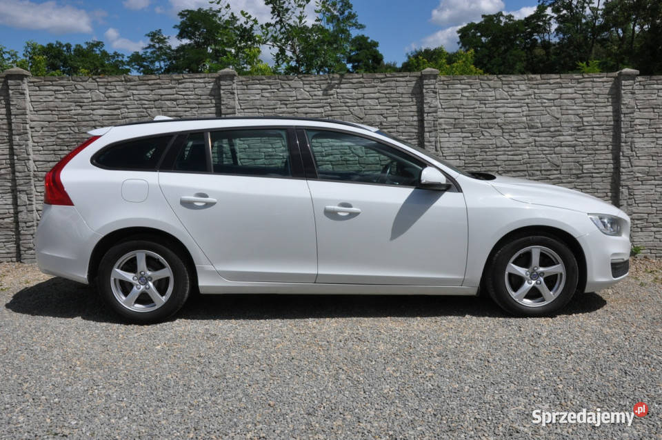 Volvo V60 20 5cylindrów Pełny serwis w ASO diesel śląskie sprzedam