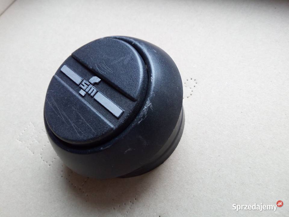 Fiat 126p stary przycisk klaksonu auto FSM PRL podkarpackie Przemyśl