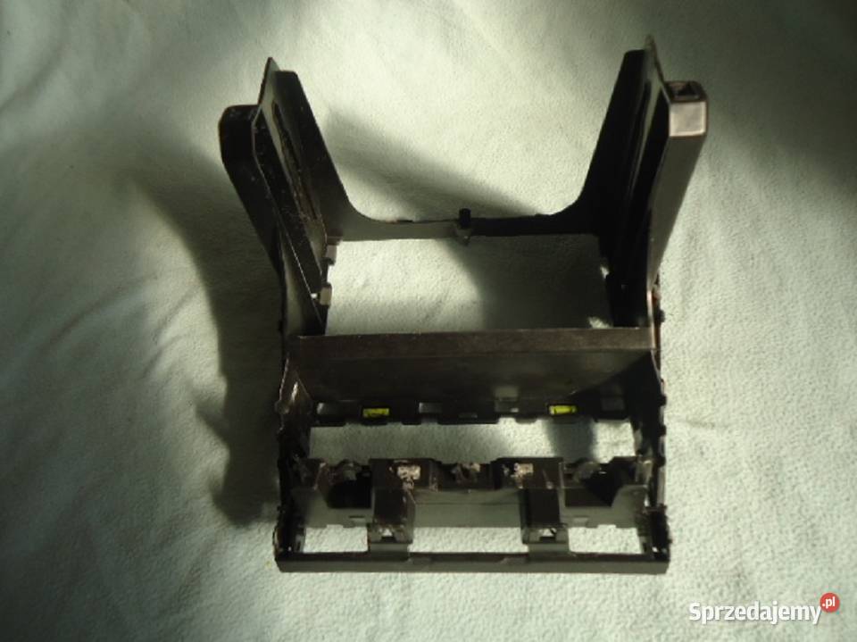 RAMKA KIESZEŃ RADIA SEAT TOLEDO 6JB 857 009