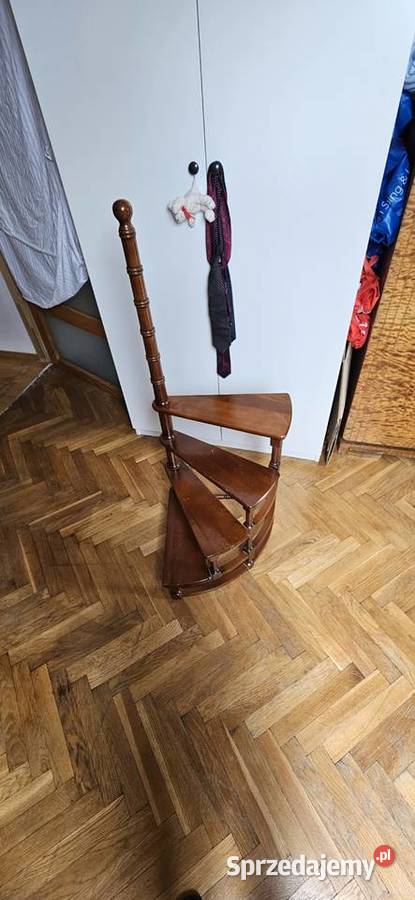 Schodki biblioteczne Kraków