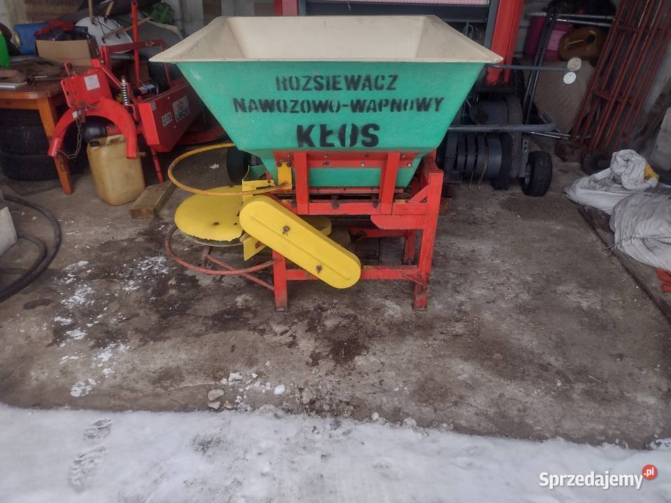 Rozsiewacz Motyl wał łąkowy przyczepa ładowacz Chorzele sprzedam