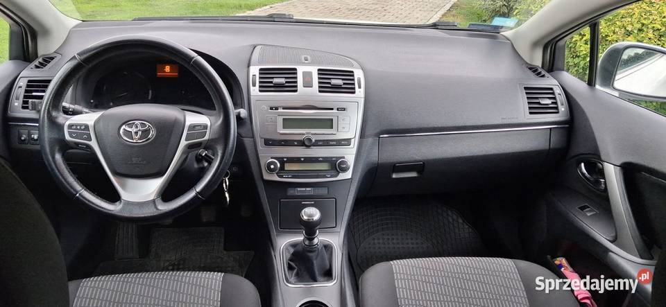 Toyota Avensis T27 sedan 20d 127 2014r Salon 127KM Cieszyn