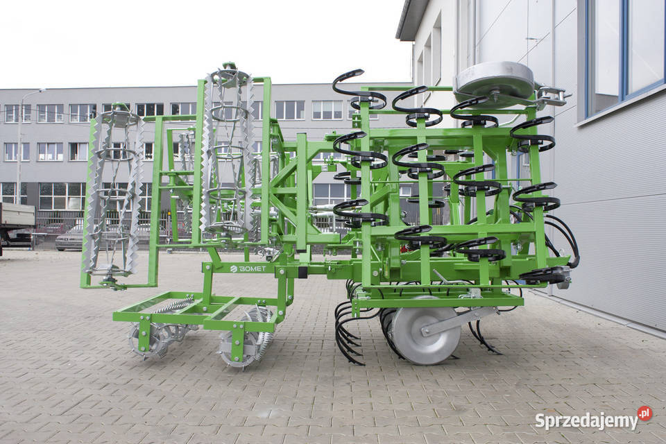 Agregat uprawowy składany hydraulicznie sprzedam