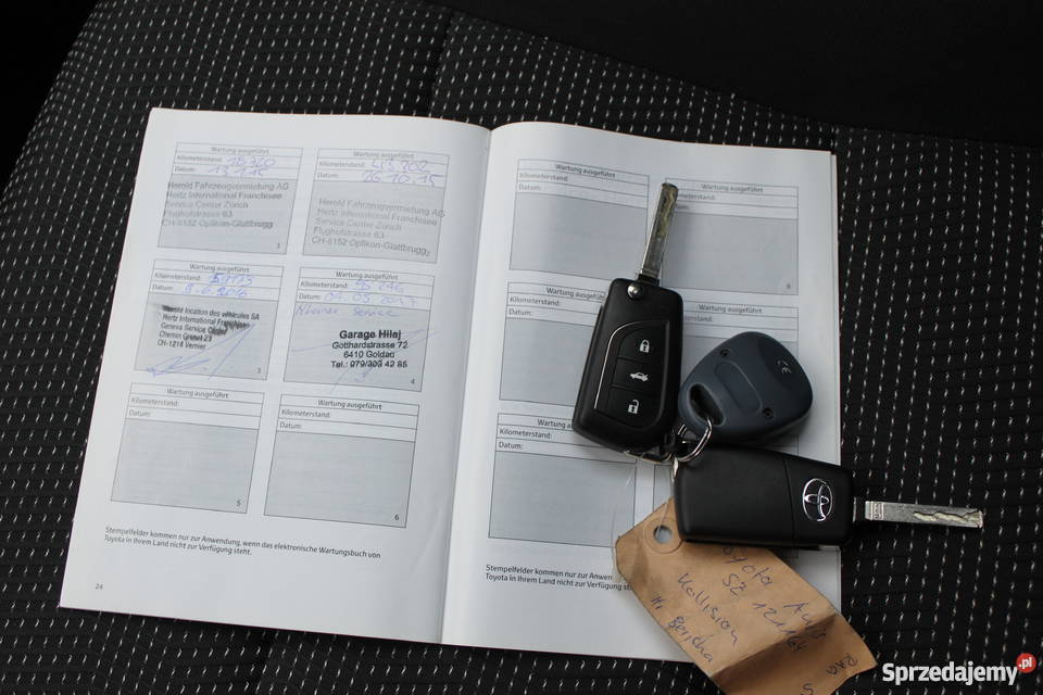 Toyota Auris Auris II 16 benzyna Hatchback ledy manualna
