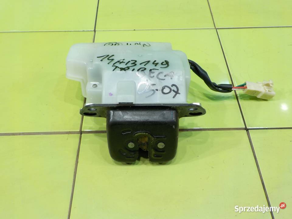 SUBARU B9 TRIBECA 30 B AUT 06r 5D zamek klapy Suków