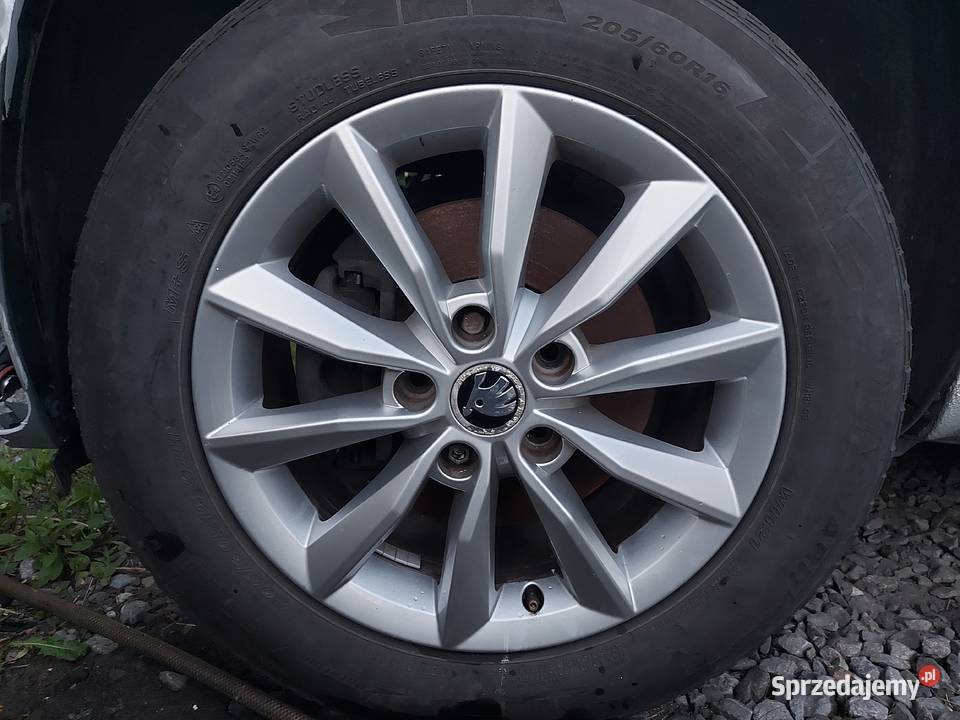 Alufelgi Felgi 16 65J ET 46 5x112 Skoda Octavia