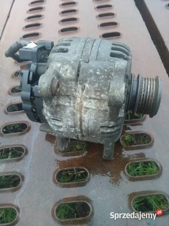 VWAUDISKODA19 TDIALTERNATOR 120Aze sprzegielkiem