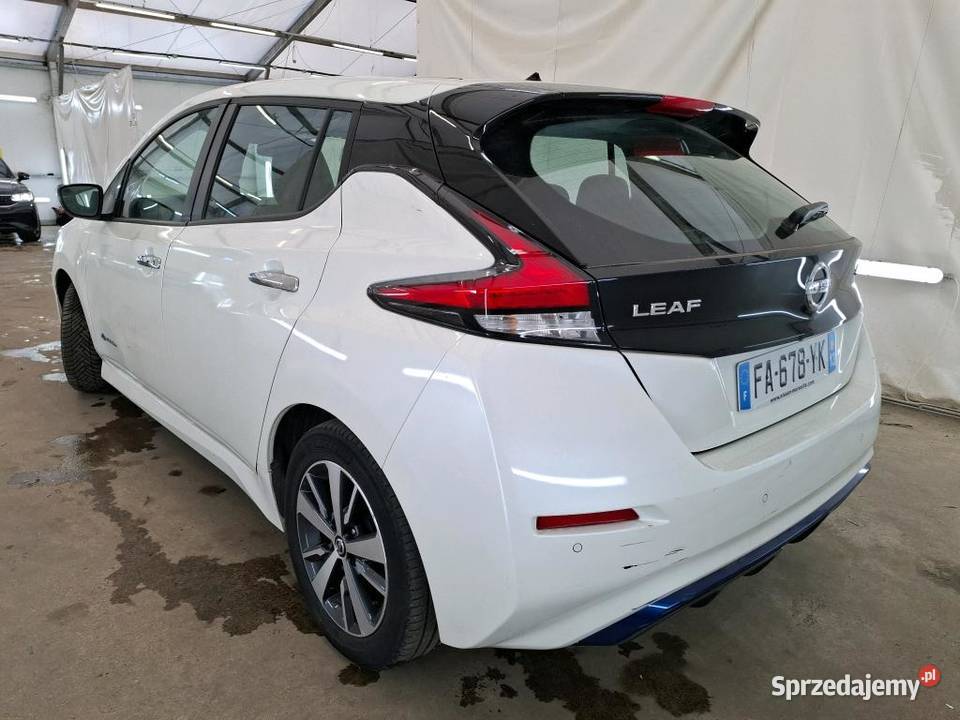 Nissan Leaf 40kWh Bogata Faktura 23 VAT automatyczna Oświęcim
