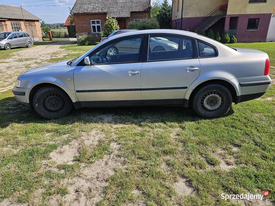 VW Passat b5 16 elektryczne lusterka Rawa Mazowiecka