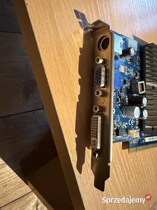 Grafika Asus gt8500 Radom