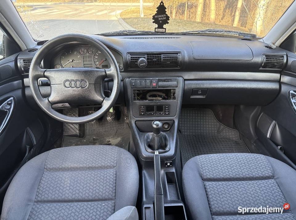 Audi A4 18 125 LPG nieuszkodzony świętokrzyskie