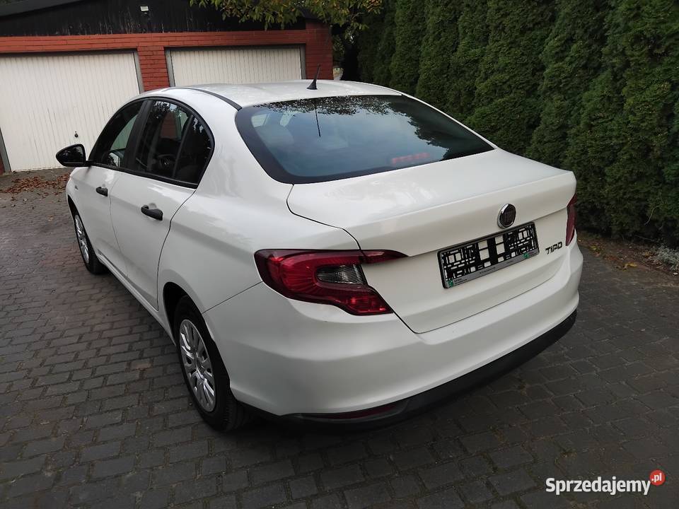 Fiat tipo 14 benzyna 2018 134 przebiegu 1400cm3 Poznań