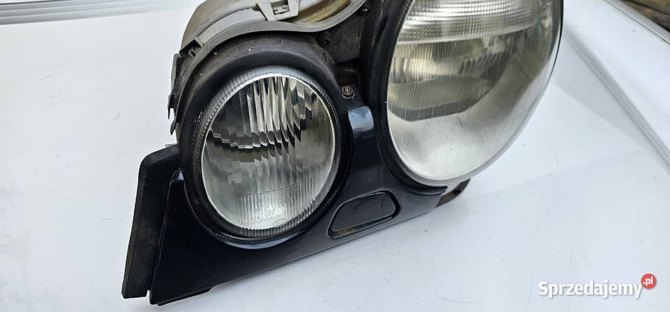 Lampa lewy przód xenon mercedes w210 hella Zbąszyń