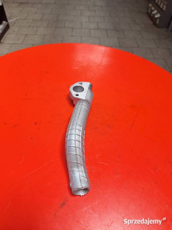 50130704402 Króciec aluminiowy pompy wody MTZ sprzedam