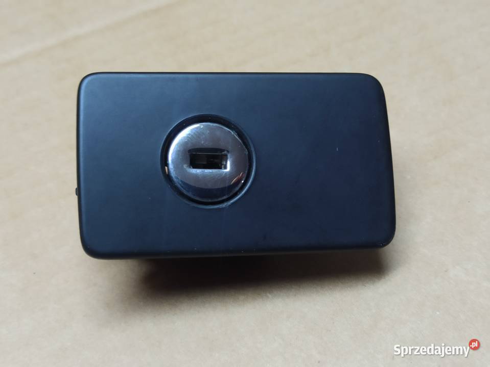 Volkswagen Passat B6 2006 Zamek klamka schowka dolnośląskie