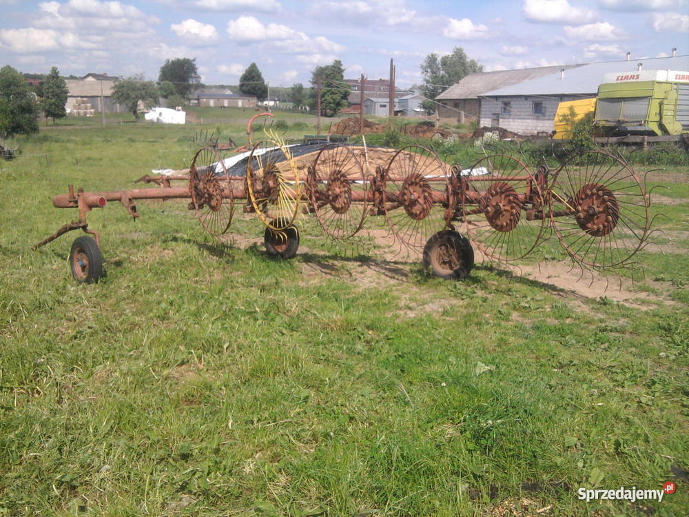 przewracarka do siana pająk Maszyny rolnicze Łopienie-Szelągi