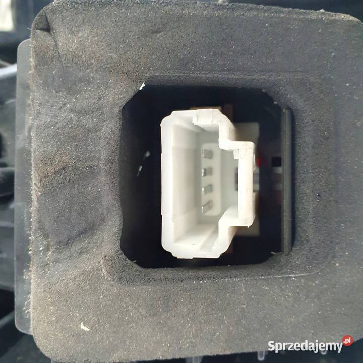LAMPA PRAWA Renault Scenic III 20092013 tylna Chełm
