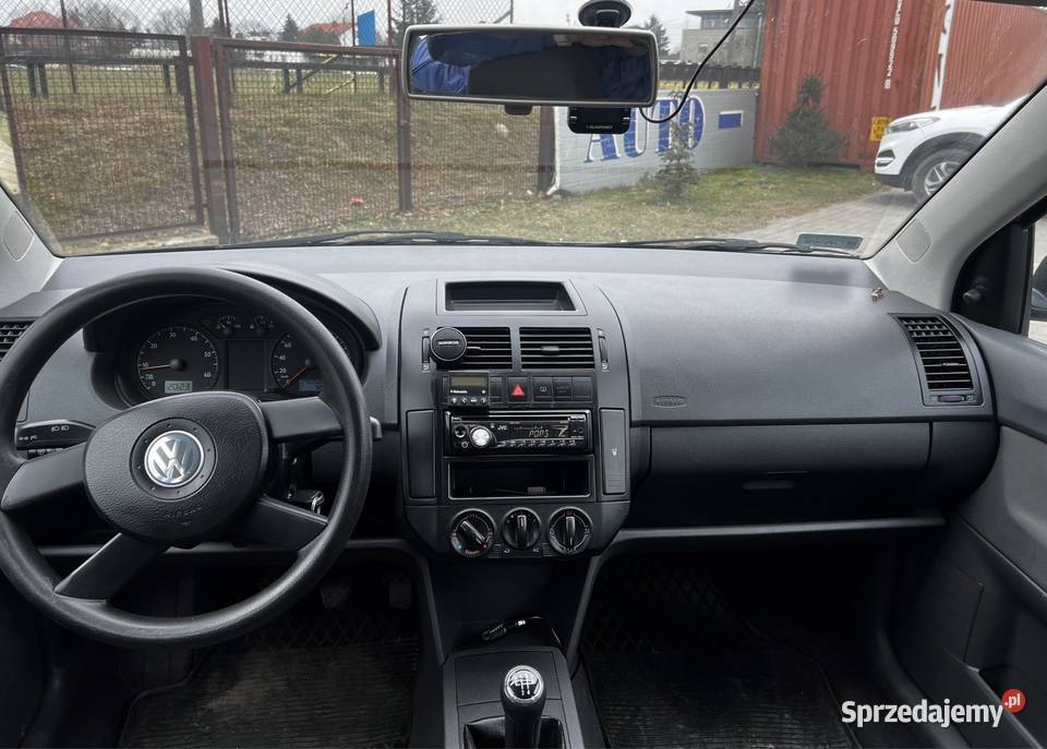 Polo 12 5 drzwi klima 2003 aktualne opłaty Łomna