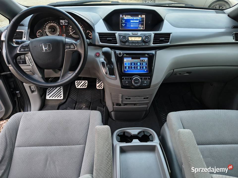 Super stan 3500 benzyna 245 109 8 osób odtwarzacz DVD Wrocław