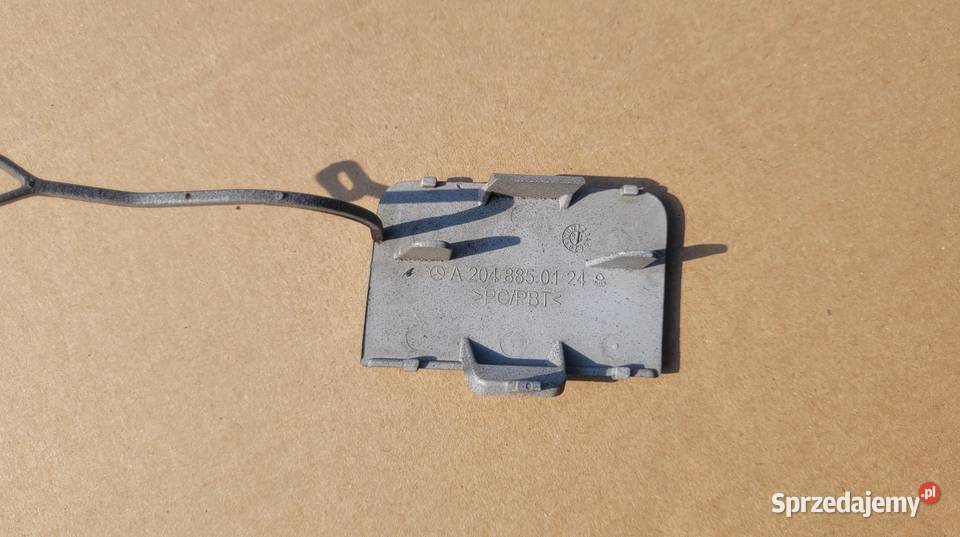 MERCEDES W204 ZAŚLEPKA HAKA ZDERZAKA PRZÓD osobowe