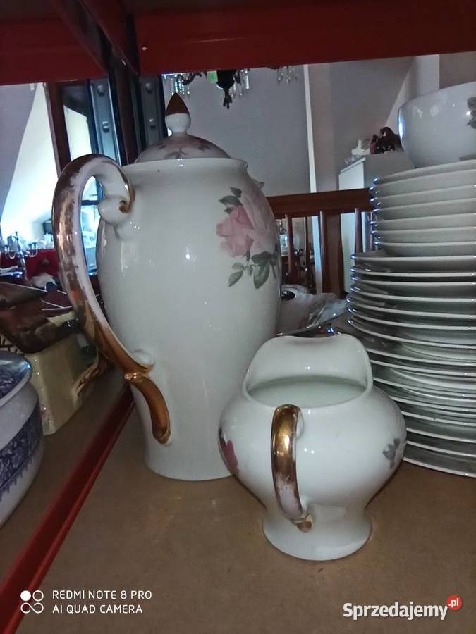 Filiżanka
z dwoma talerzykami KPM Krister
Syg Gdańsk