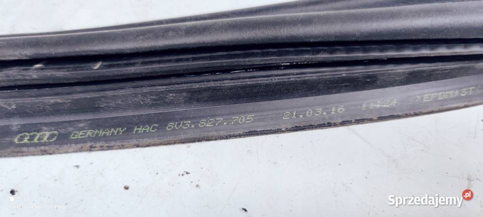 USZCZELKA KLAPY BAGAŻNIKA AUDI A3 8V 8V3827705