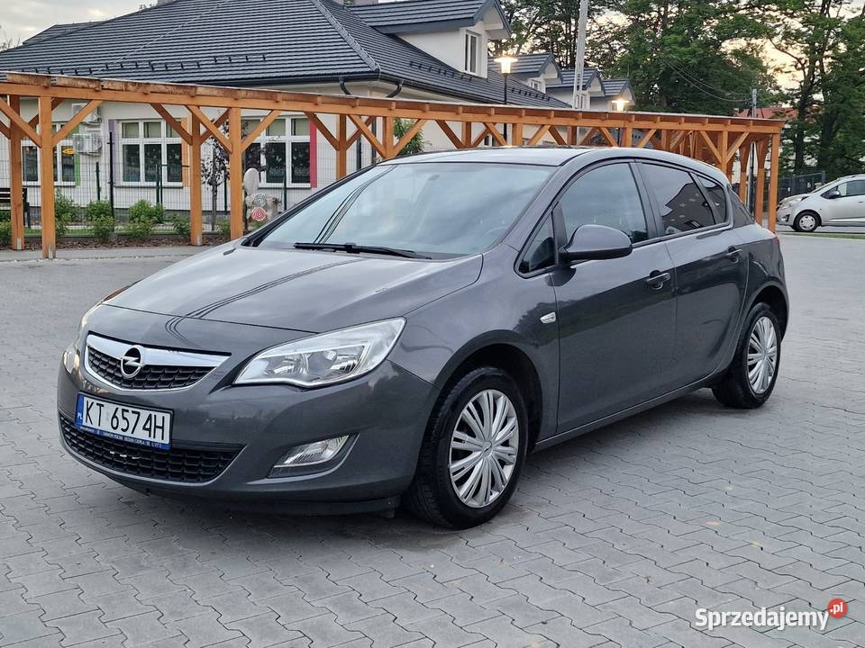 Opel Astra J Hatchback 14 Benz Niski Przebieg Ryglice
