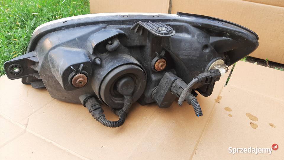 lampa prawa przednia Hyundai Getz prawy przód Dębno