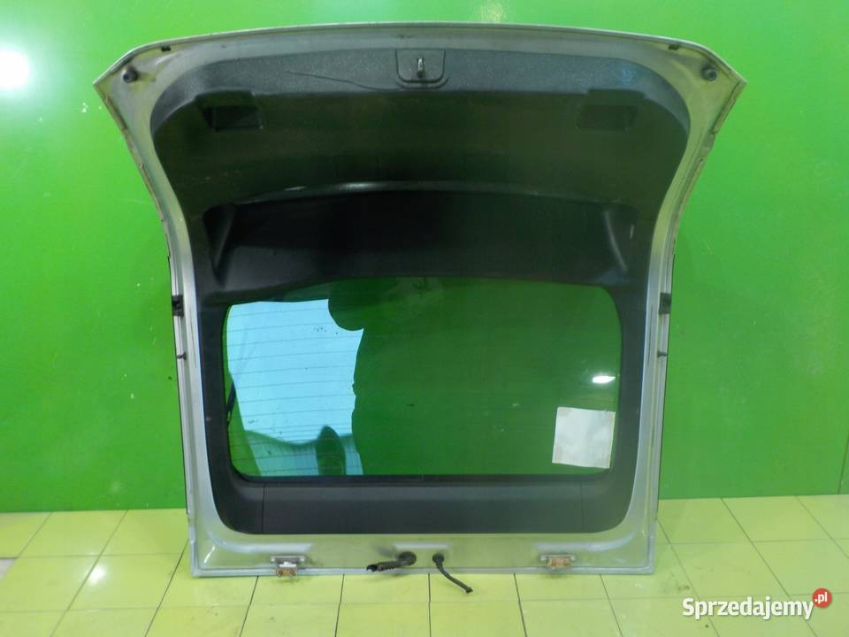 TOYOTA PRIUS III 10r 18 VVTI 5D klapa tyl