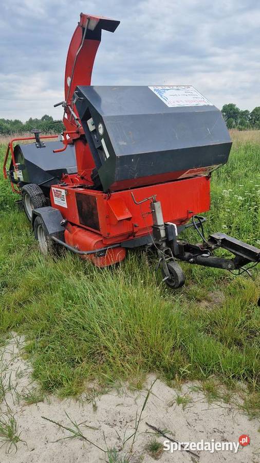 Bugnot 55 rębak rozdrabniacz do gałęzi 68 koni