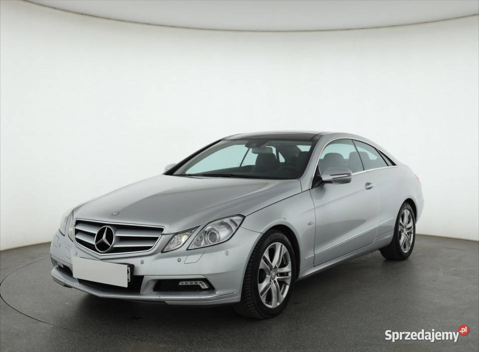 Mercedes E E 350 CGI szary Piaseczno