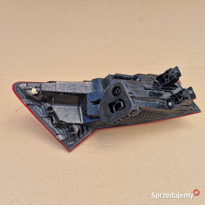 SKODA KODIAQ LIFT LAMPA PRAWY TYŁ IDEALNA lubuskie Bieleń sprzedam