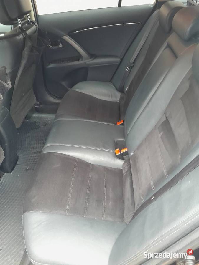 Toyota Avensis Działoszyn