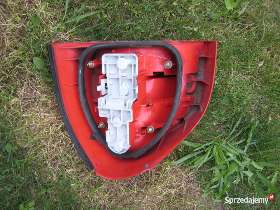 Lampa tylna lewa Audi A3 8L 9699 lekko Kraków