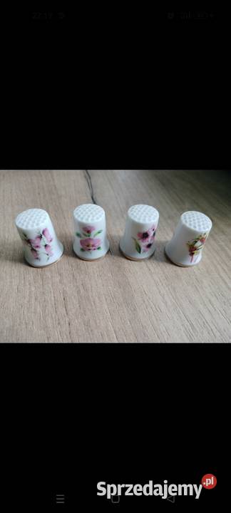 Porcelanowe naparstki kwiatki zestaw Choszczno sprzedam