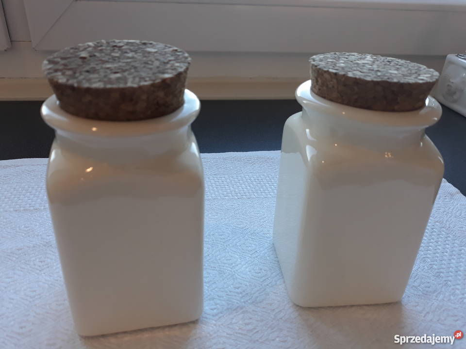 dwa śliczne ceramiczne pojemniki na przyprawy inny kolor Gdańsk