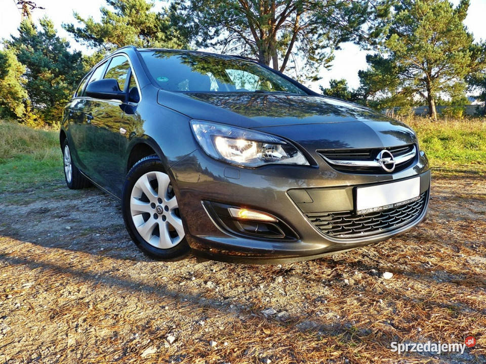 Opel Astra 14 TURBOClimatronicAluNaviPełna ASR (kontrola trakcji) sprzedam
