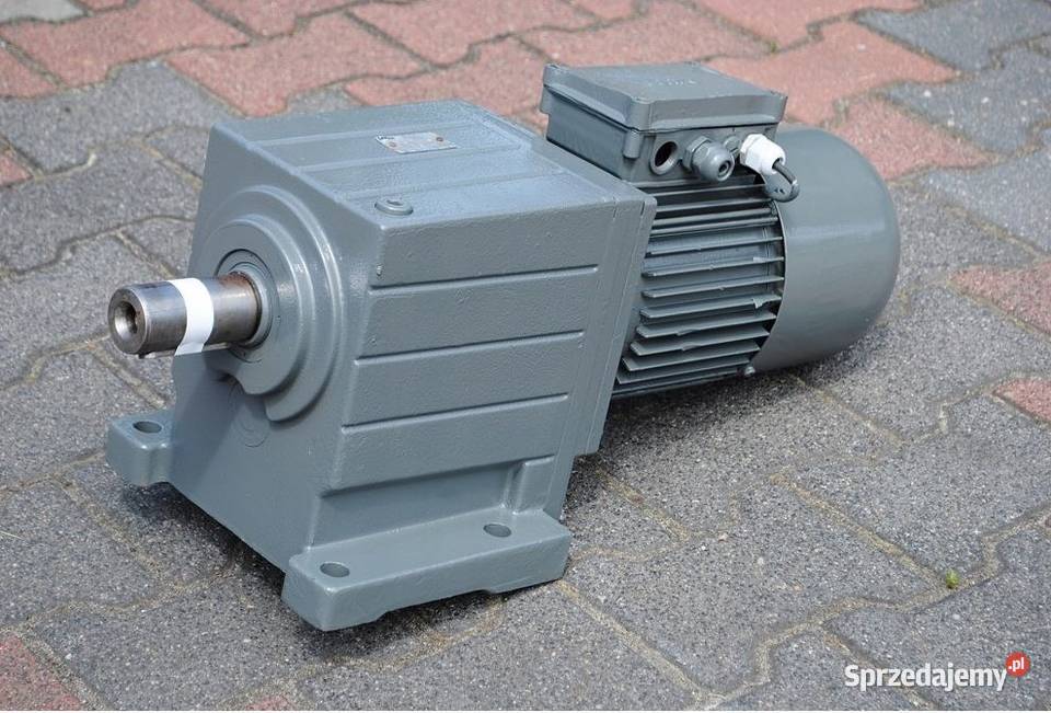 Motoreduktor 15kw 51obr z hamulcem LENZE Kargowa sprzedam