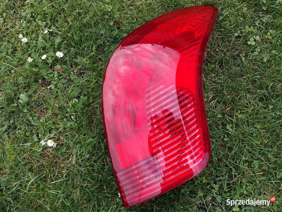 Lampa Peugeot 308SW lift prawy tył europa wkład Kamieniec